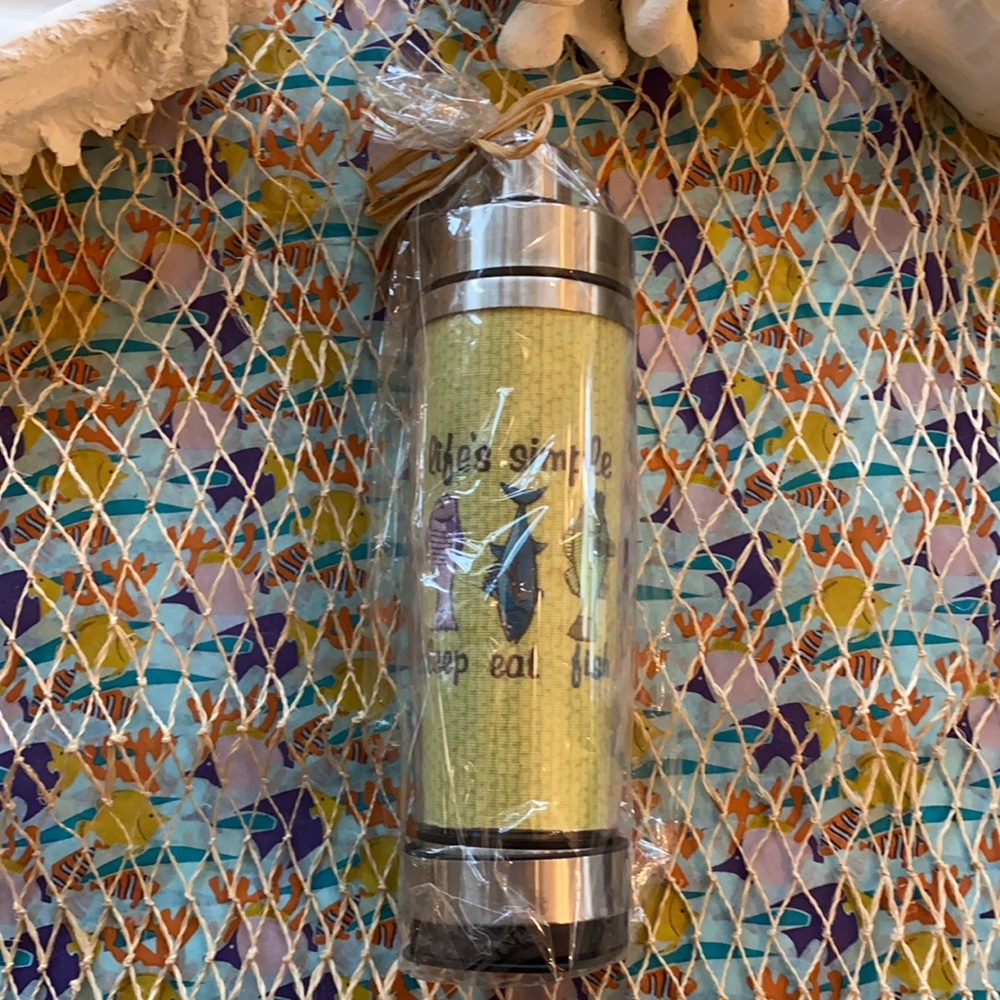 Water bottle with “fish-Life’s Simple”